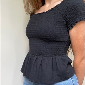 American eagle black cropped shirt